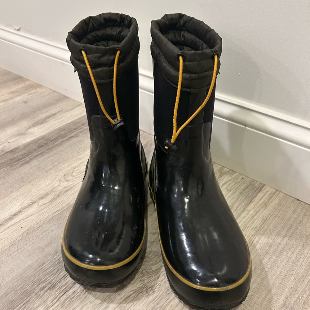 Bogs Black Snow/Rain Boots